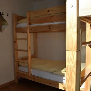 https://cube-lodges-berlin-mitte.find-berlin-hotels.com